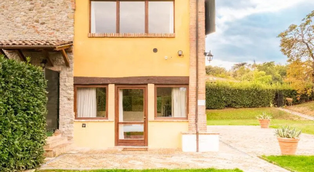 Номер Standard с балконом Borgo Malvasia- La Quercia
