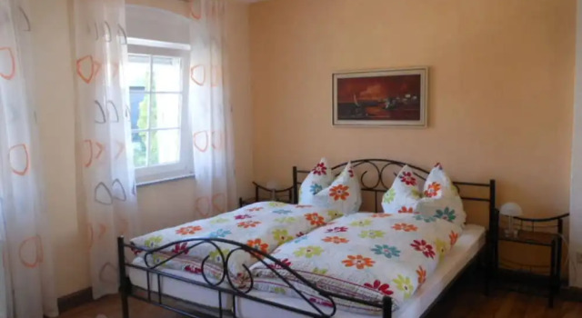 Holiday Home Weins Comfortable Vacation Home, Забронировать Апартаменты/квартира Лиг Хунсрюк