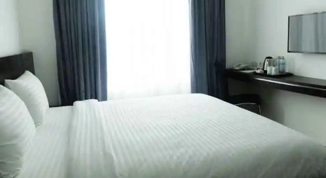 Austine Hotel, Prenota Hotel Hotel a North Maluku con colazione, Colazione