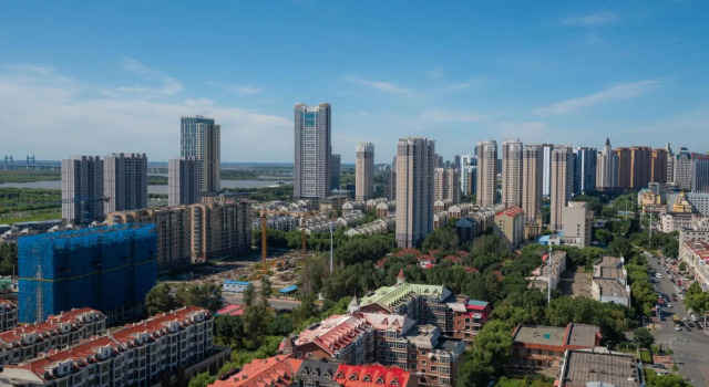 [LOCALS] Ice and Snow World Sun Island Grand Theater Deluxe River View Room, Prenota Hotel Harbin Heilongjiang
