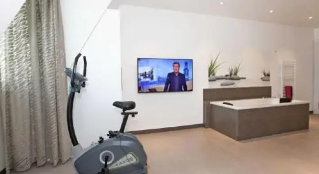 First Sellin Penthouse - Meerblick & SPA, Boek Resort Hotels in Usedom met zwembad, Zwembad