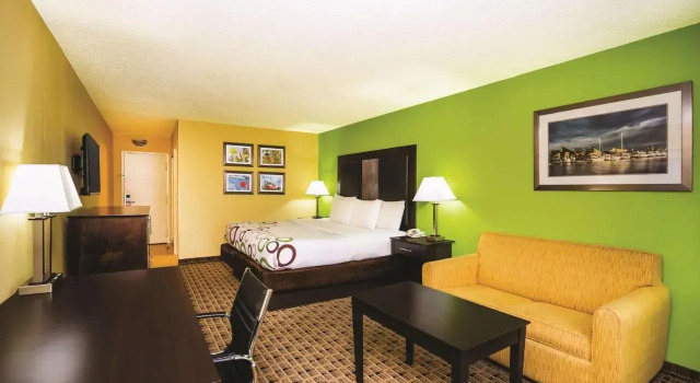La Quinta Inn & Suites By Wyndham Baltimore S. Glen Burnie, Book Hotel Glen Burnie Maryland