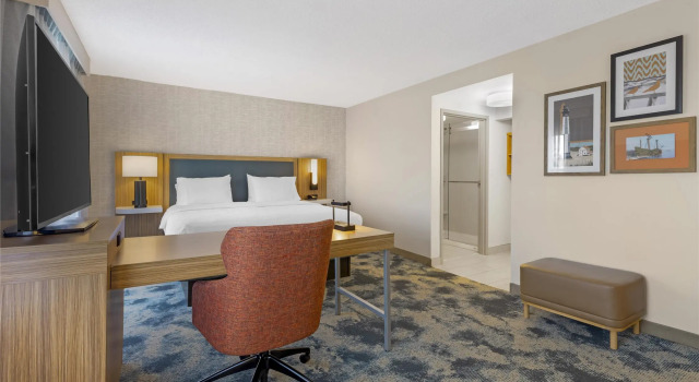 Люкс Hampton Inn & Suites by Hilton Plymouth