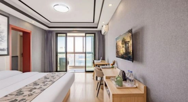 Люкс Chuangejia Yixin Hotel (Cixi Hangzhou Bay Century Golden Source Shopping Center)