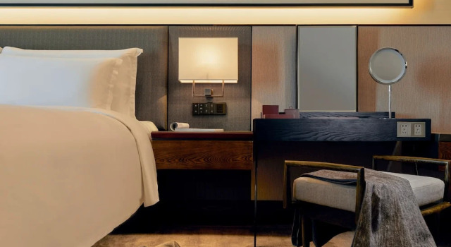 Четырёхместный номер Standard oceanfront Capella Tufu Bay, Hainan