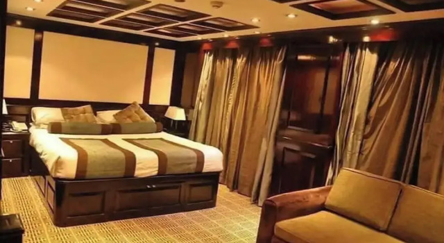 Номер Luxury مركب ريفر River Boat