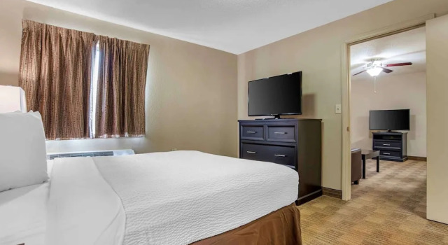 Extended Stay America Select Suites Detroit Ann Arbor Univ S