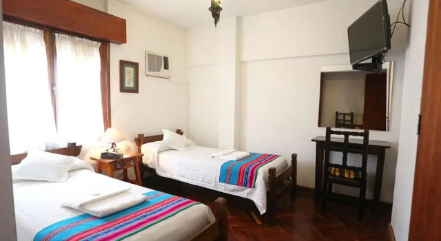Económica quarto Hotel Regidor