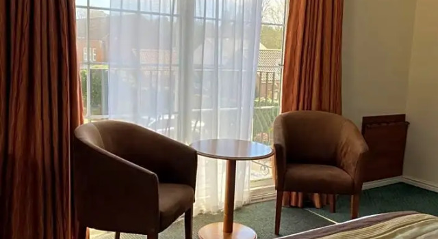 Номер Superior Alton House Hotel