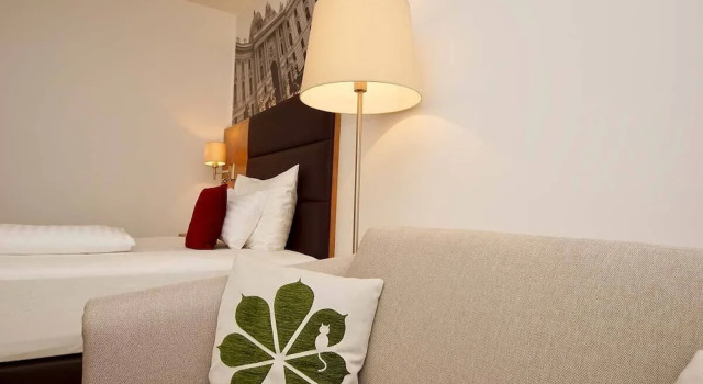 Одноместный номер Deluxe с видом на сад Parks 73 The Townhouse Hotel