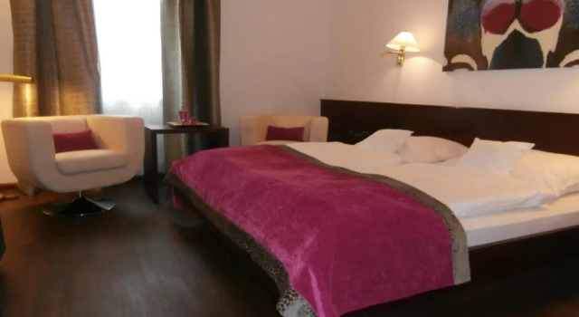 Двухместный номер Comfort Central Hotel