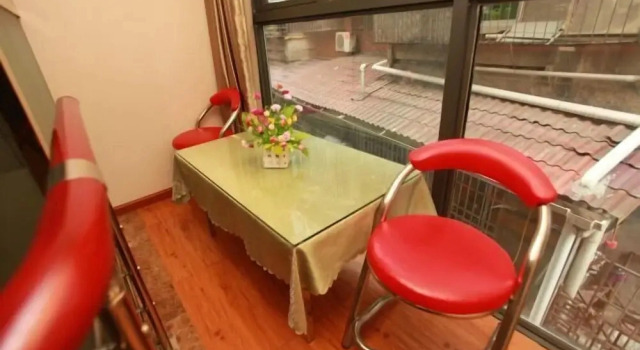 TOTO Business Hotel, Book Hotel Hoteller i Sichuan med parkering, Parkering