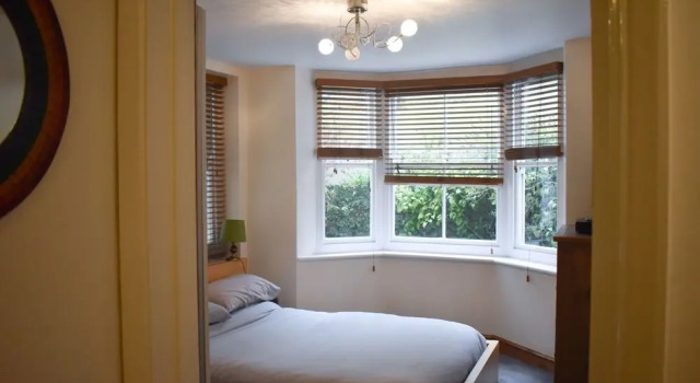 Bright and Cosy 1 Bedroom Flat near the Train Station, Забронировать Отель Брайтон-энд-Хов Восточный Сассекс, рядом с Brighton Buddhist Centre