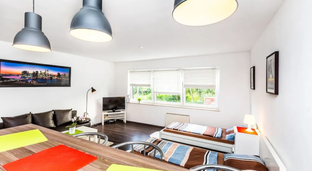 Design Apartment am Rhein und Messe