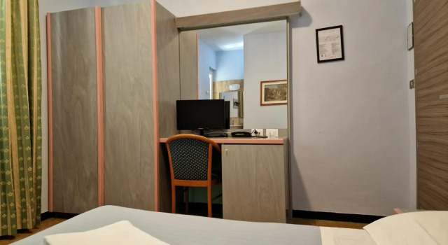 Hotel Sud Est by Fam Rossetti, Забронировать Отель Отели Лаванья с завтраком, Завтраки