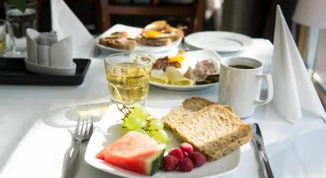 Glomfjord Hotel, Rezervovat Hotel Hotely v Nordland s parkováním, Parkování
