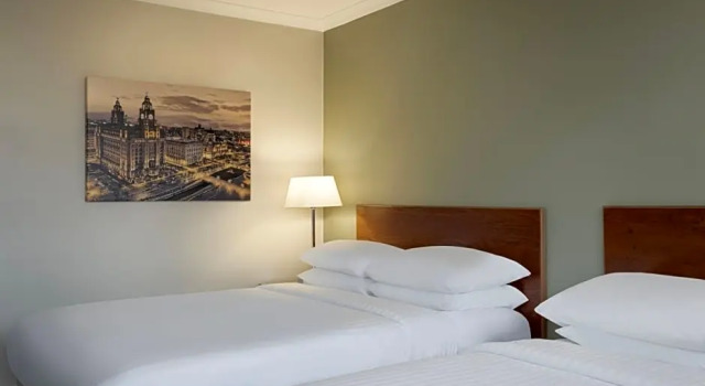 Семейный номер Standard Delta Hotels by Marriott Liverpool City Centre