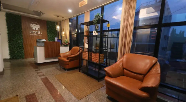 Earth Hotels Domlur, Rezervovat Hotel Hotely v Bangalore s parkováním, Parkování