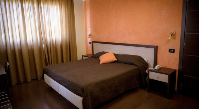 Suite Hotel Select