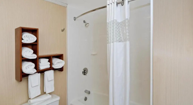 Двухместный полулюкс Hampton Inn Asheboro
