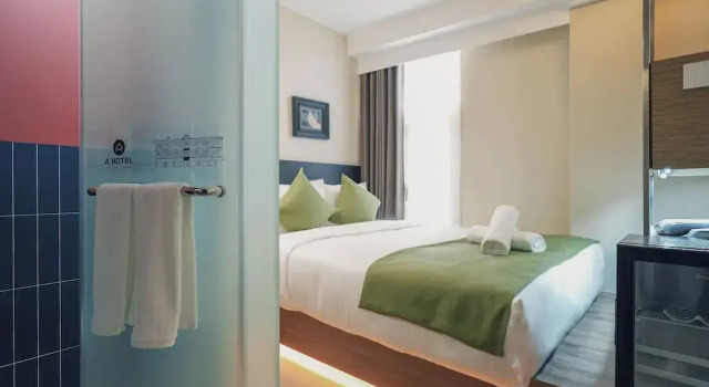 Номер Deluxe A Hotel Chinatown, 11 Hrs, Stay From 10PM - 9AM