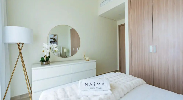 Nasma Luxury Stays - Azizi Riviera 44