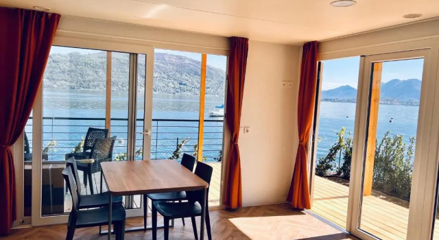 Lago Maggiore Bay, Забронировать Отель Лавено Provincia di Varese