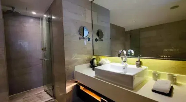 Двухместный семейный люкс Chongqing YiMei Hotel