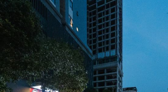 Iconic Soho Residence Saigon D1, Забронировать Отель Отели Хошимина с парковкой, рядом с Парк Тао Дан, Парковка