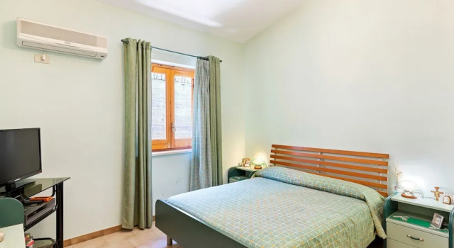 Lovely Villa in Messina near Sea Beach, Rezervați Vilă San Saba Sicilia
