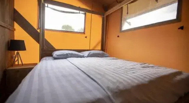 RCN Domaine de la Noguière, Rezerwuj Pole kempingowe Kempingi i glamping w Owernia, Pole kempingowe