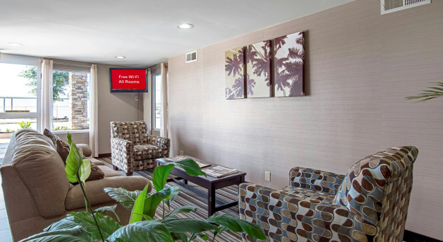 Red Roof Inn & Suites Greenwood, SC