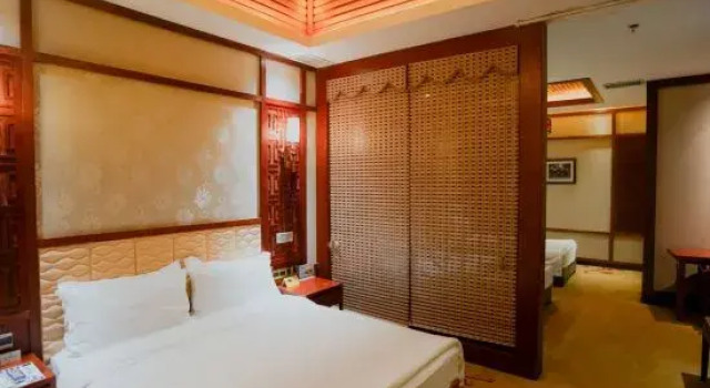 Люкс Kunming Shuitian Hot Spring Hotel