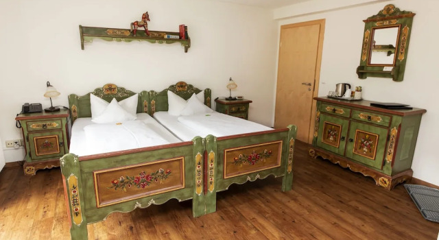 Hotel Garni Malerwinkl, Buchen Sie Hotel Bad Hindelang Bayern