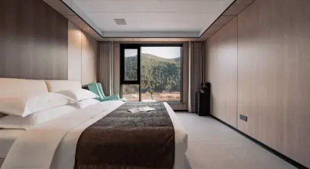 Семейный люкс Yueling Laze｜Riparian Fishing｜Camping｜Pet-Friendly Resort