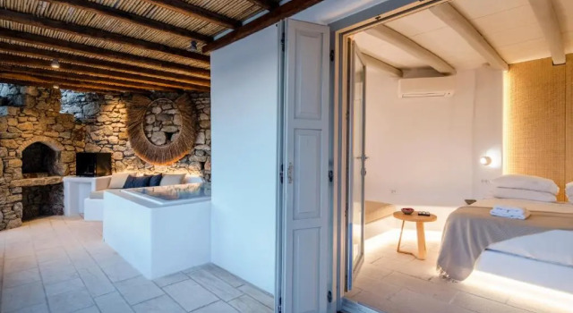 Hyperion Villa by LLB Mykonos