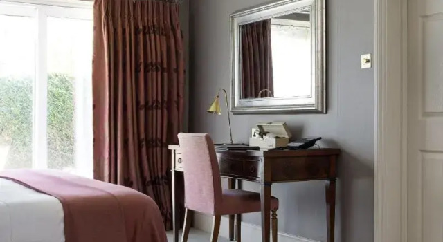 Номер Luxury The Vineyard Hotel
