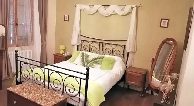 Vingt Grand Rue, Rezervasyon Otel Champagne-Mouton Charente