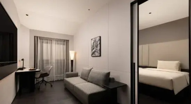 Люкс Atour Hotel, Wuliying Metro Station, South Campus of Inner Mongolia University, Hohhot City
