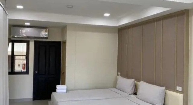 The Shade Residence
