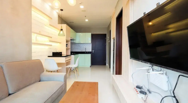 1BR for 3 Pax at Brooklyn Alam Sutera Apartment, Book Apartment Hotels in South Tangerang with a Pool, Swimming Pool