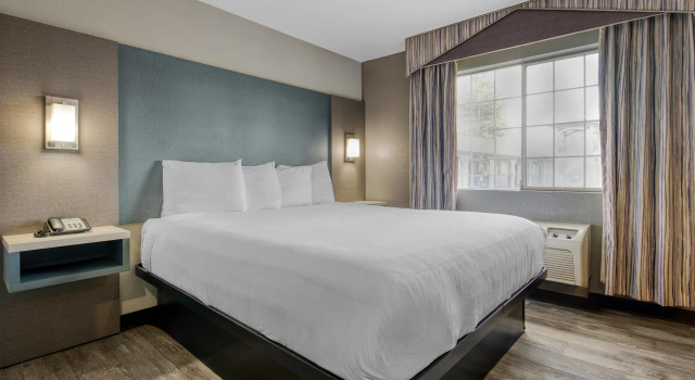 Двухместный люкс SureStay Hotel by Best Western Ukiah