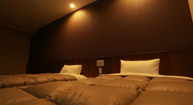 The Base Sakaihigashi Apartment Hotel