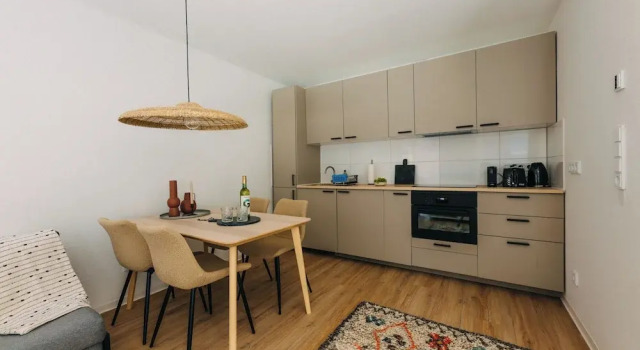 Двухместные апартаменты Comfort Brick Lofts by BHH Living