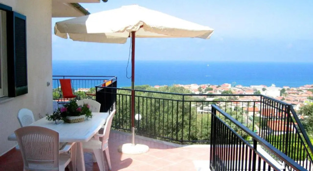 Апартаменты с видом на море Domus Cilento - Residence con piscina
