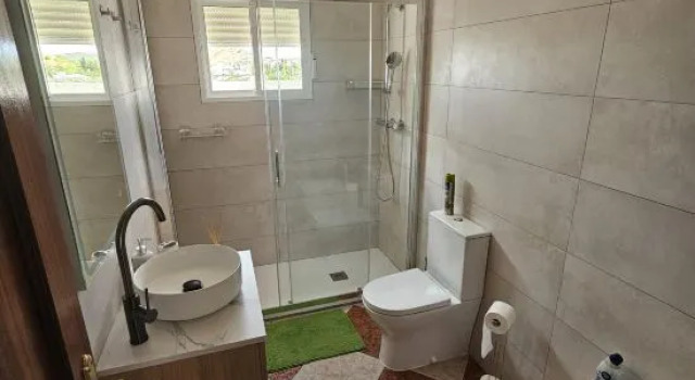 Charming 3-Bedroom Apartment in Scenic Málaga, Varaa Huoneisto Villanueva de Algaidas Malaga Province