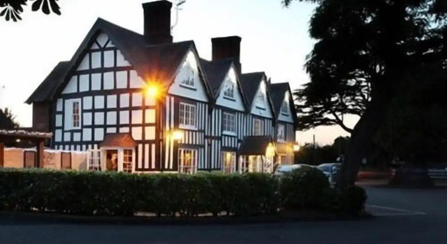 Broom Hall Inn