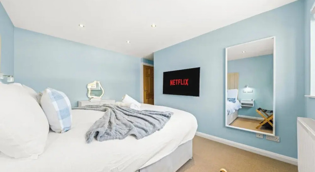 Modern 3Bed Home Next To Glasgow Airport