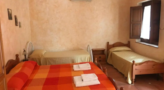 Agriturismo Pingitore, Varaa Hotelli Luzzi Calabria