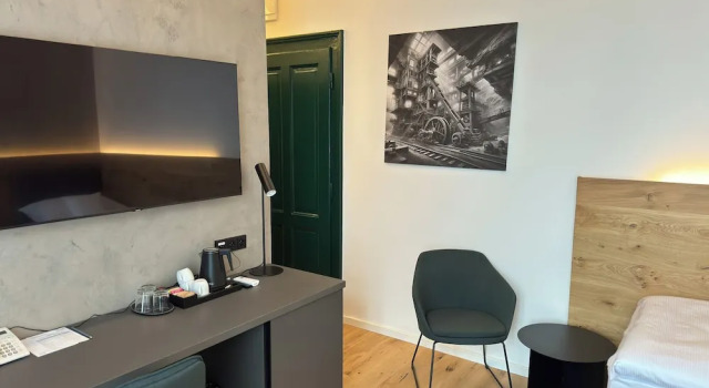 Трёхместный номер Business Jan Maria Hotel